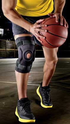 FUTURO™ Knie-Bandage mit seitlicher Gelenkschiene 48579, Verstellbar SPORT (40.6 - 55.9 cm)